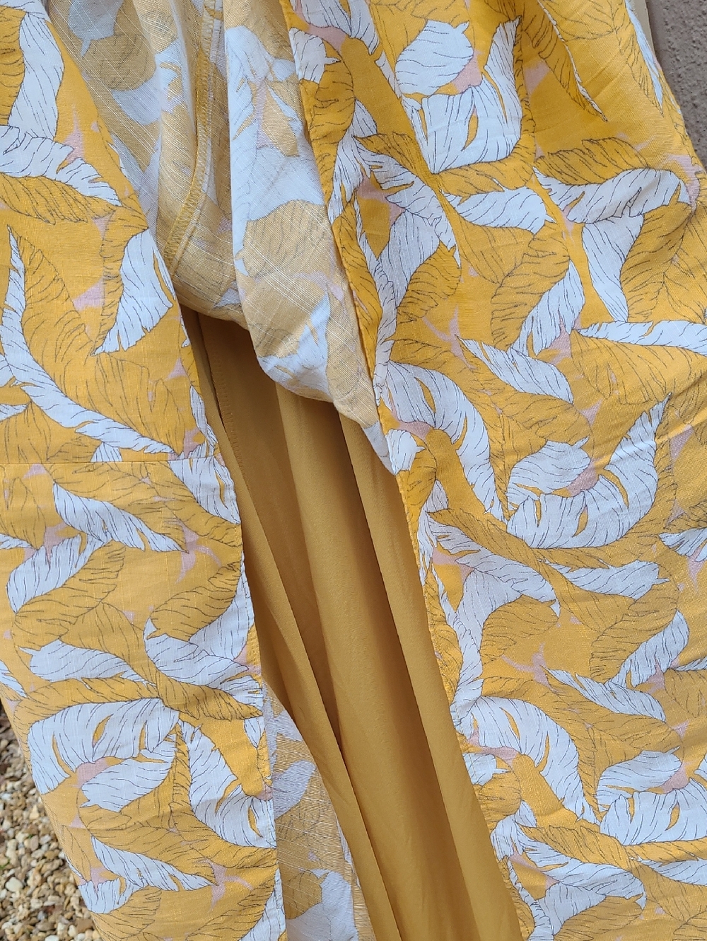 Boho Nine West Maxi Dress Long Halter Sleeveless Leaf Floral M Yellow White Tie - Picture 6 of 7